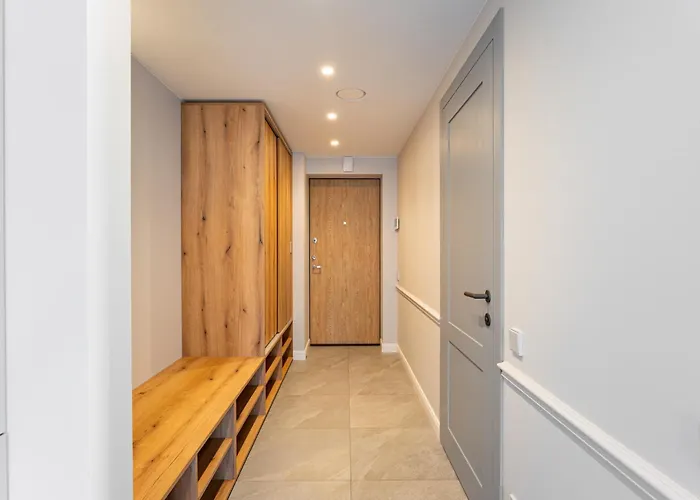 Modern 80kvm I Balcony I Parking I Cohost דירה *