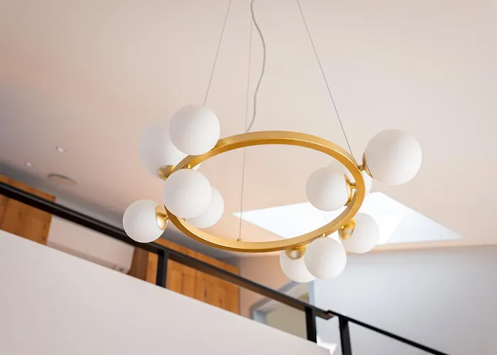 Modern 80kvm I Balcony I Parking I Cohost דירה *