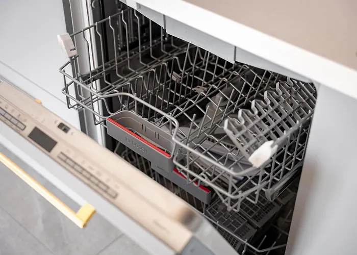 דירה Modern 80kvm I Balcony I Parking I Cohost