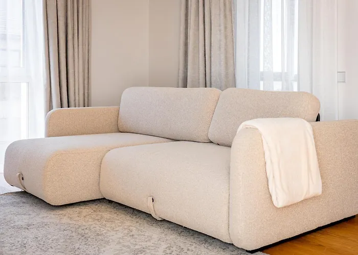 דירה Modern 80kvm I Balcony I Parking I Cohost